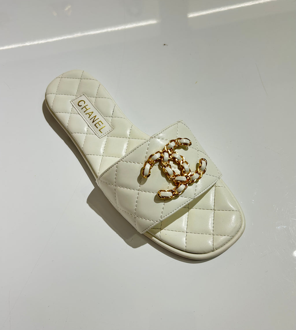 Mule Chanel