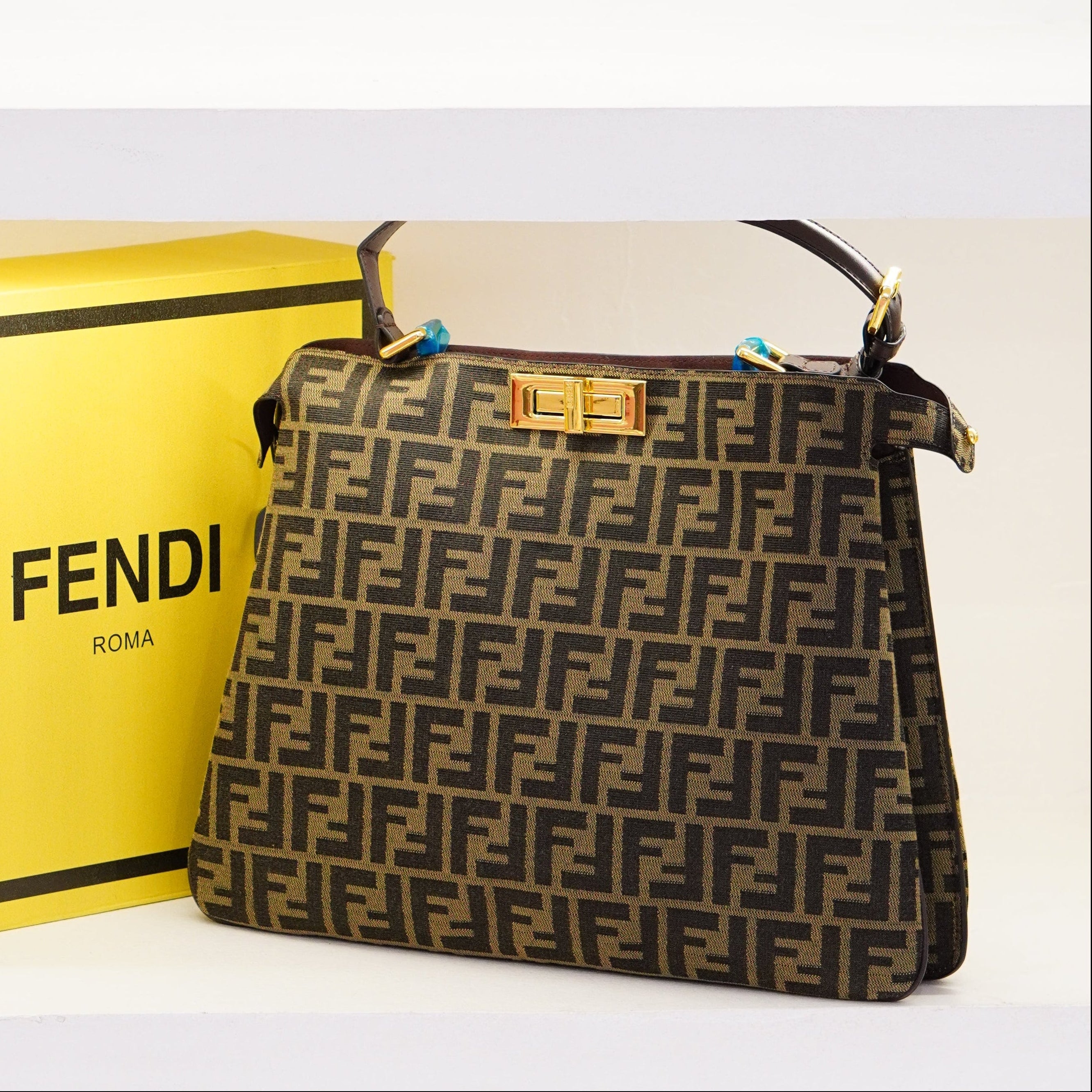 Fendi Peekaboo ISeeU