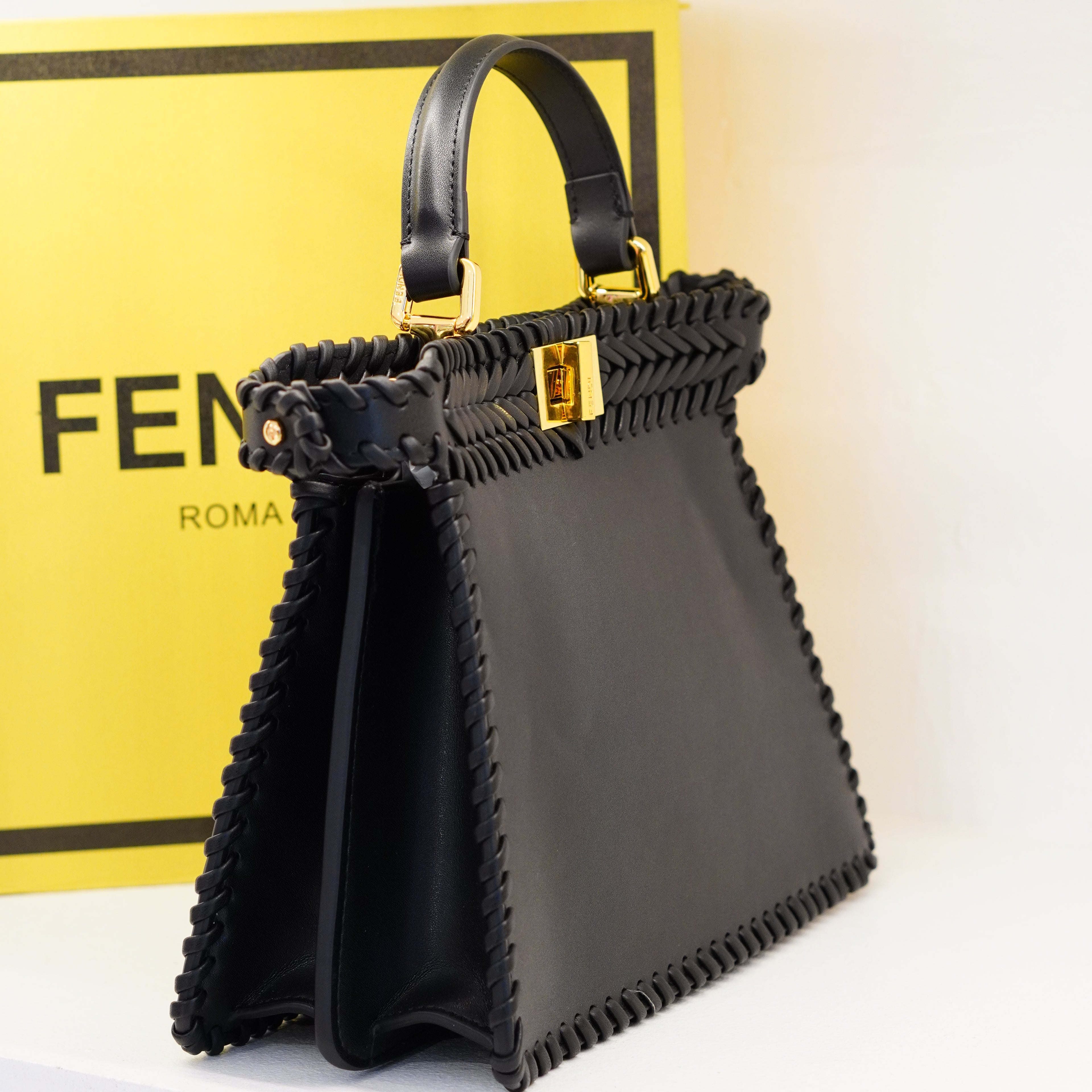 Fendi Peekaboo ISeeU