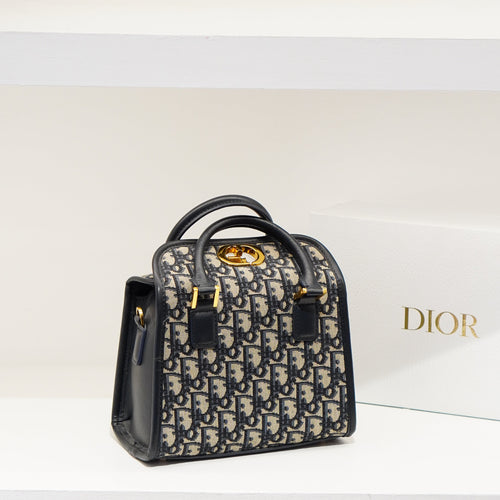 Dior Signature Bag