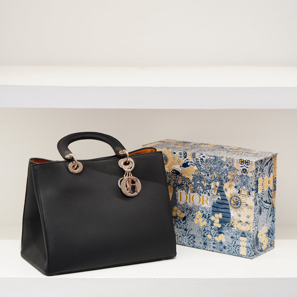 Dior Toujours Bag
