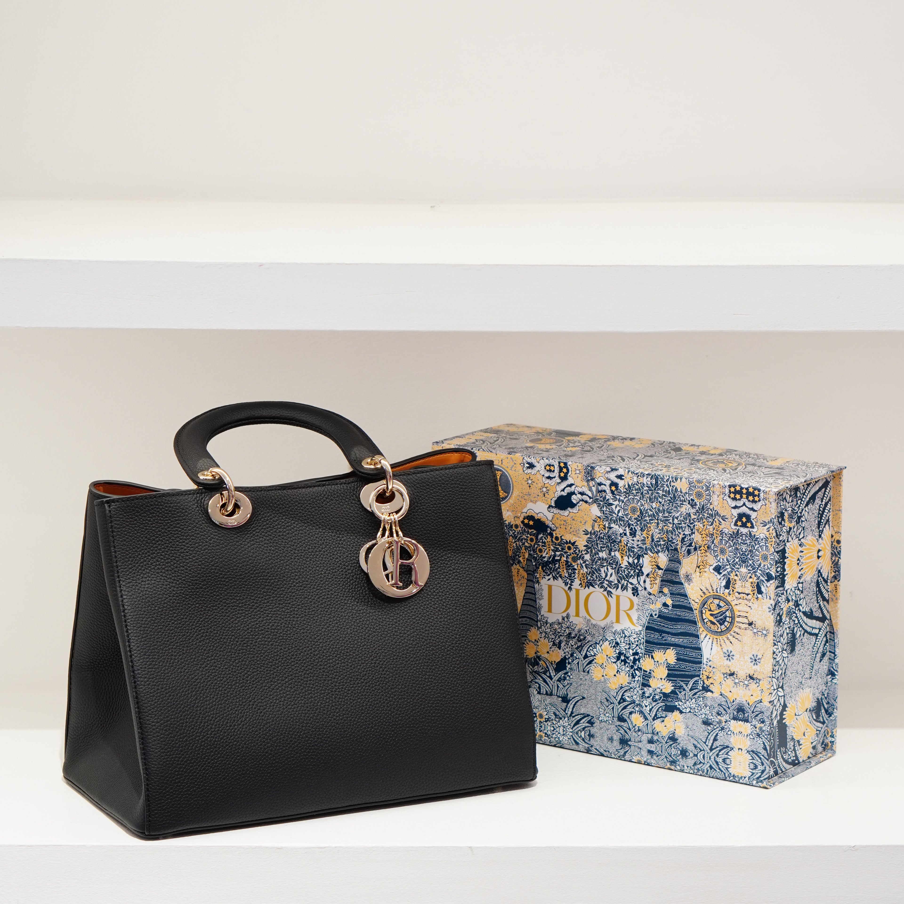 Dior Toujours Bag