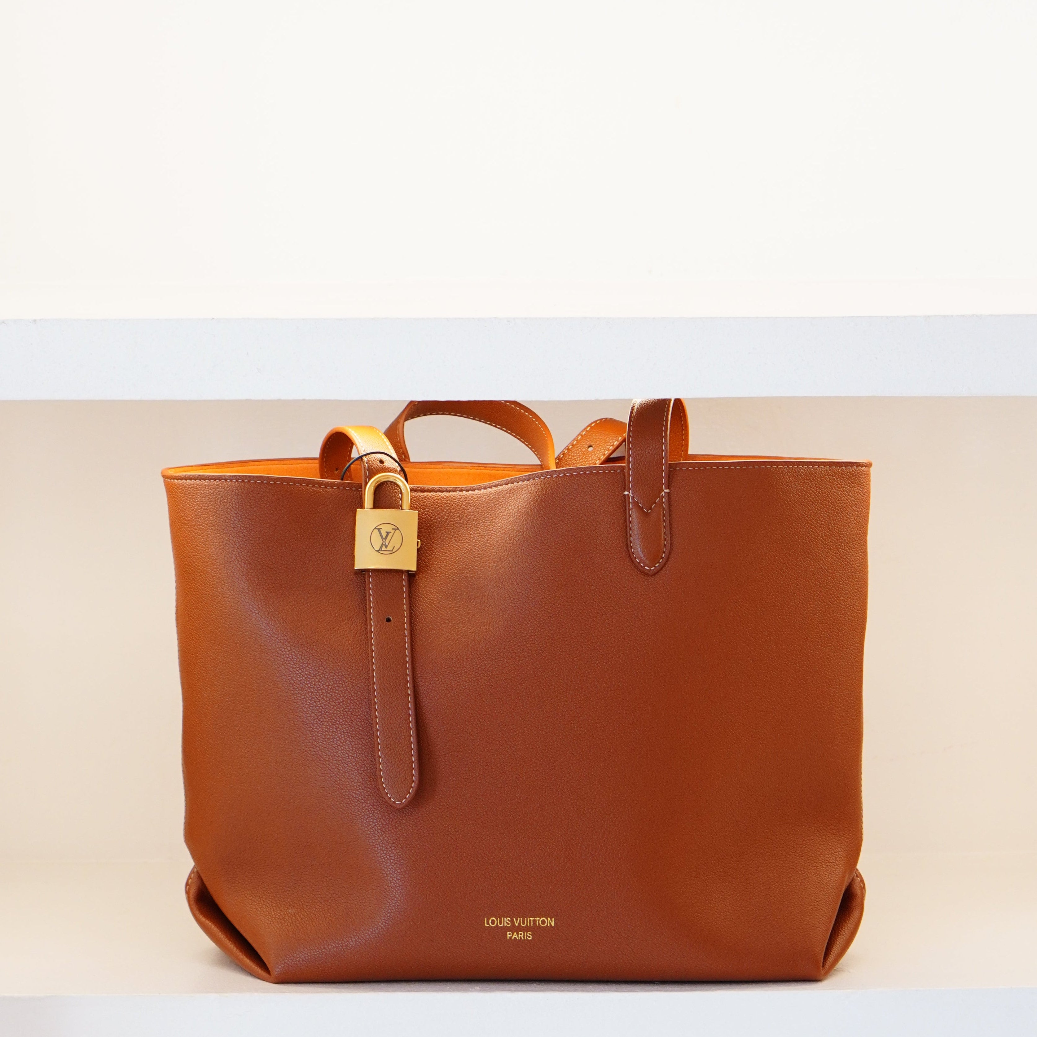 Louis Vuitton Lockme Tote