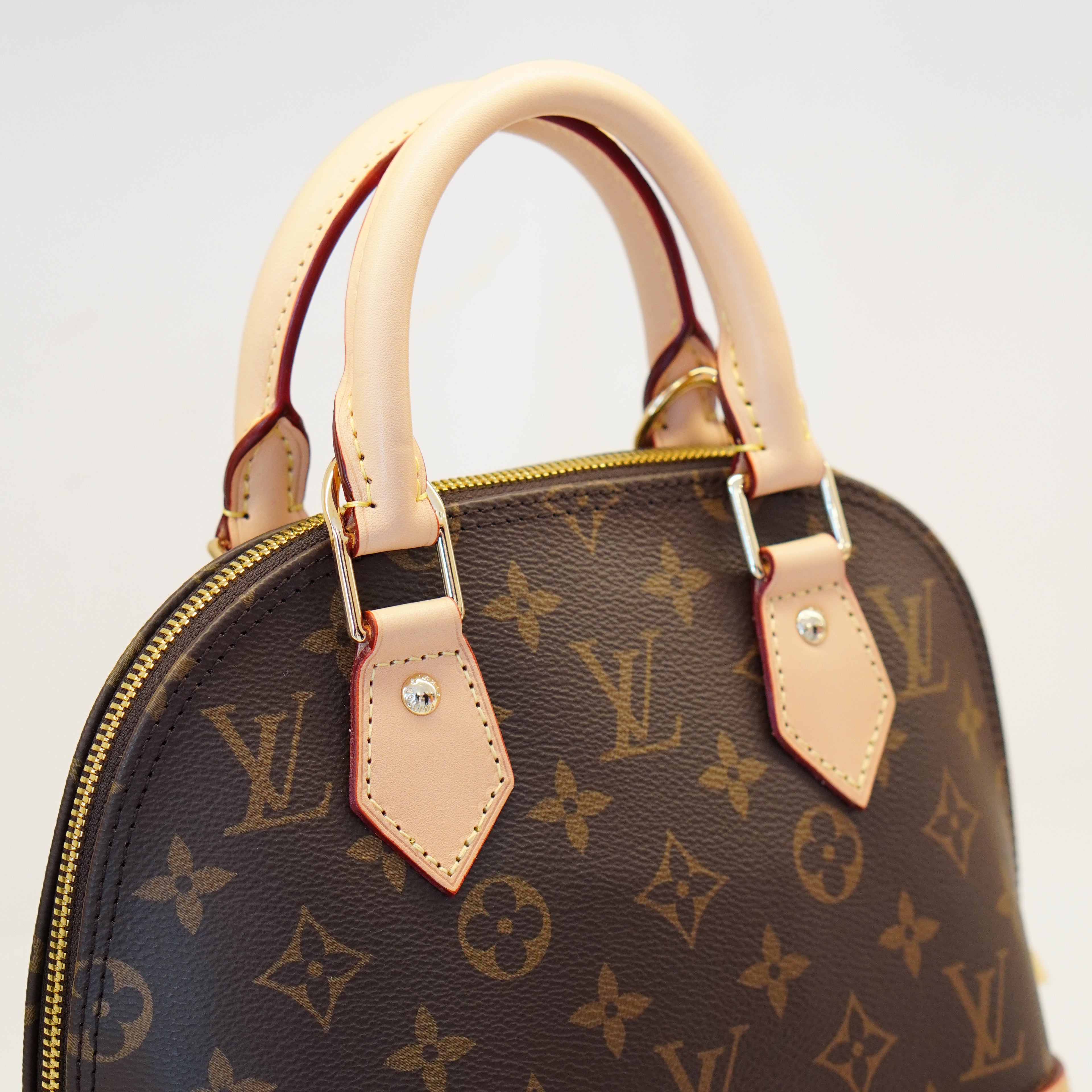 Louis Vuitton Alma BB