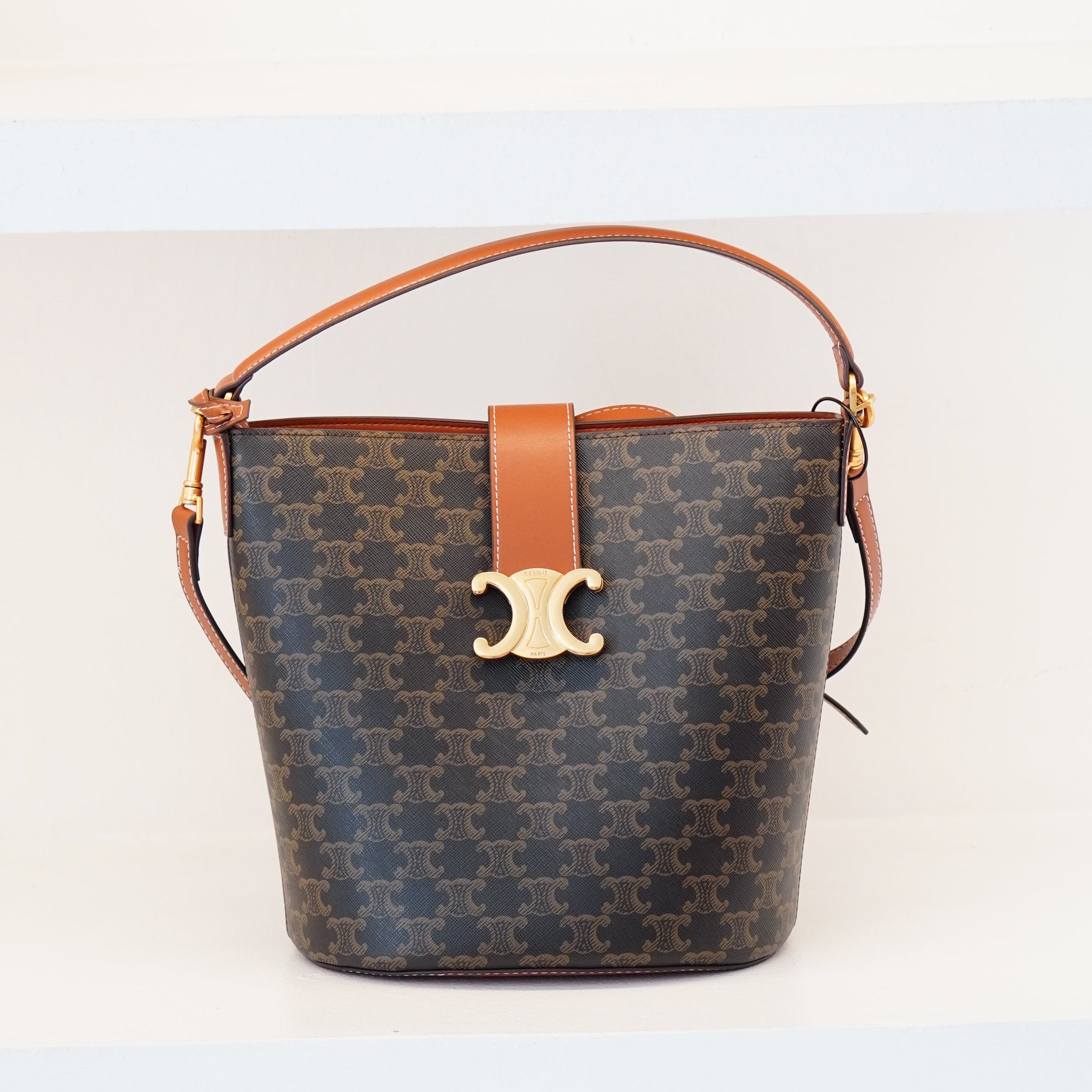 Celine Bucket