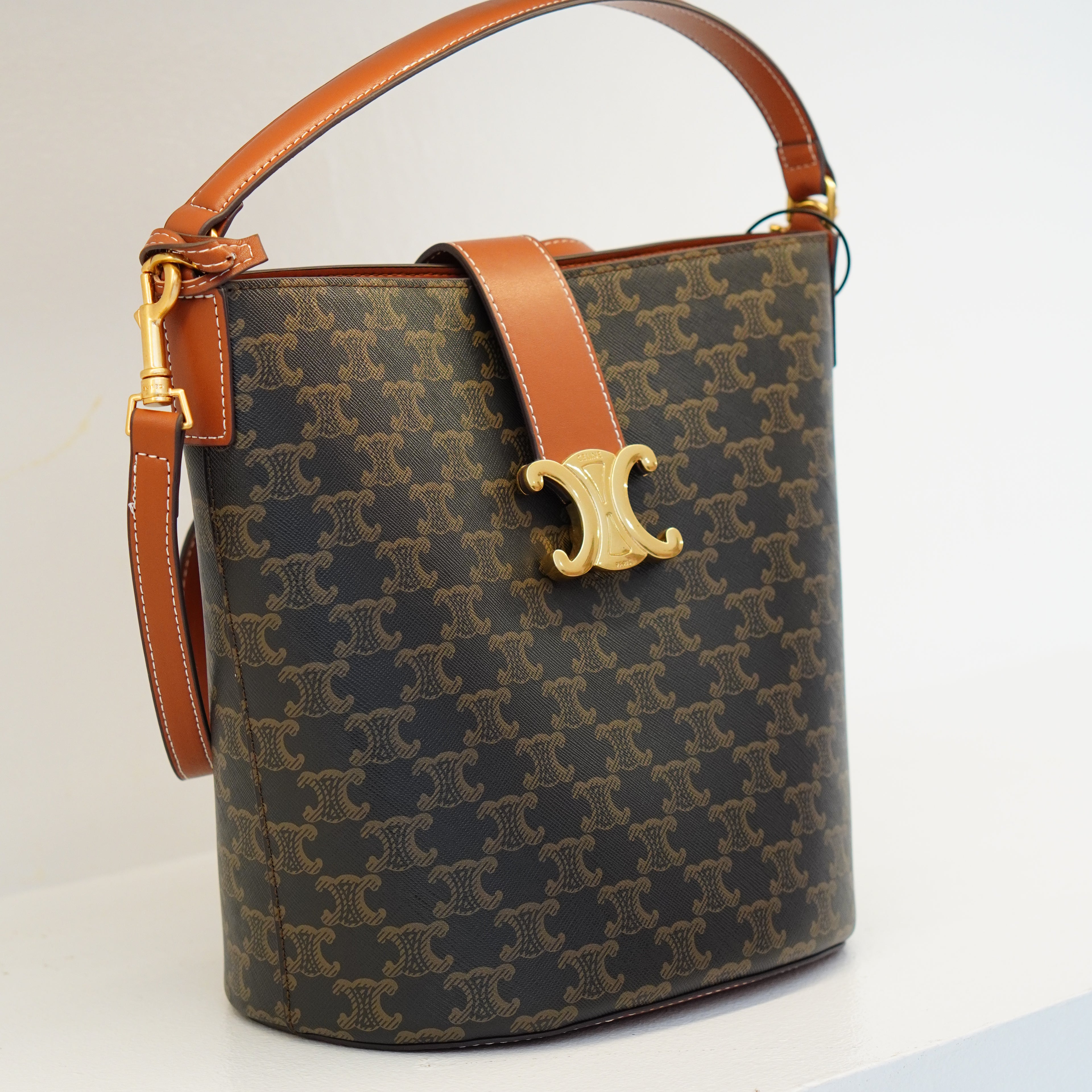 Celine Bucket