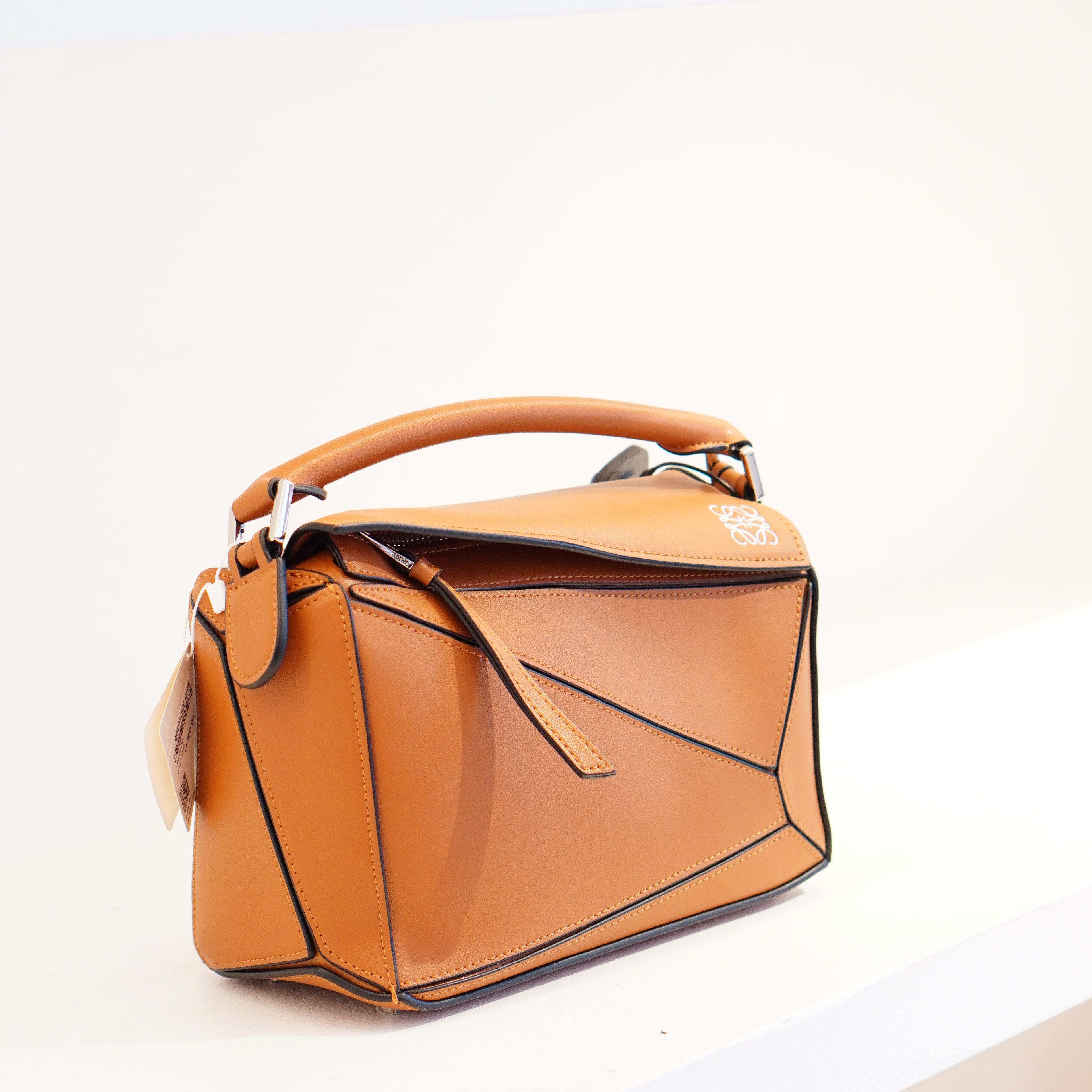 Loewe Puzzle