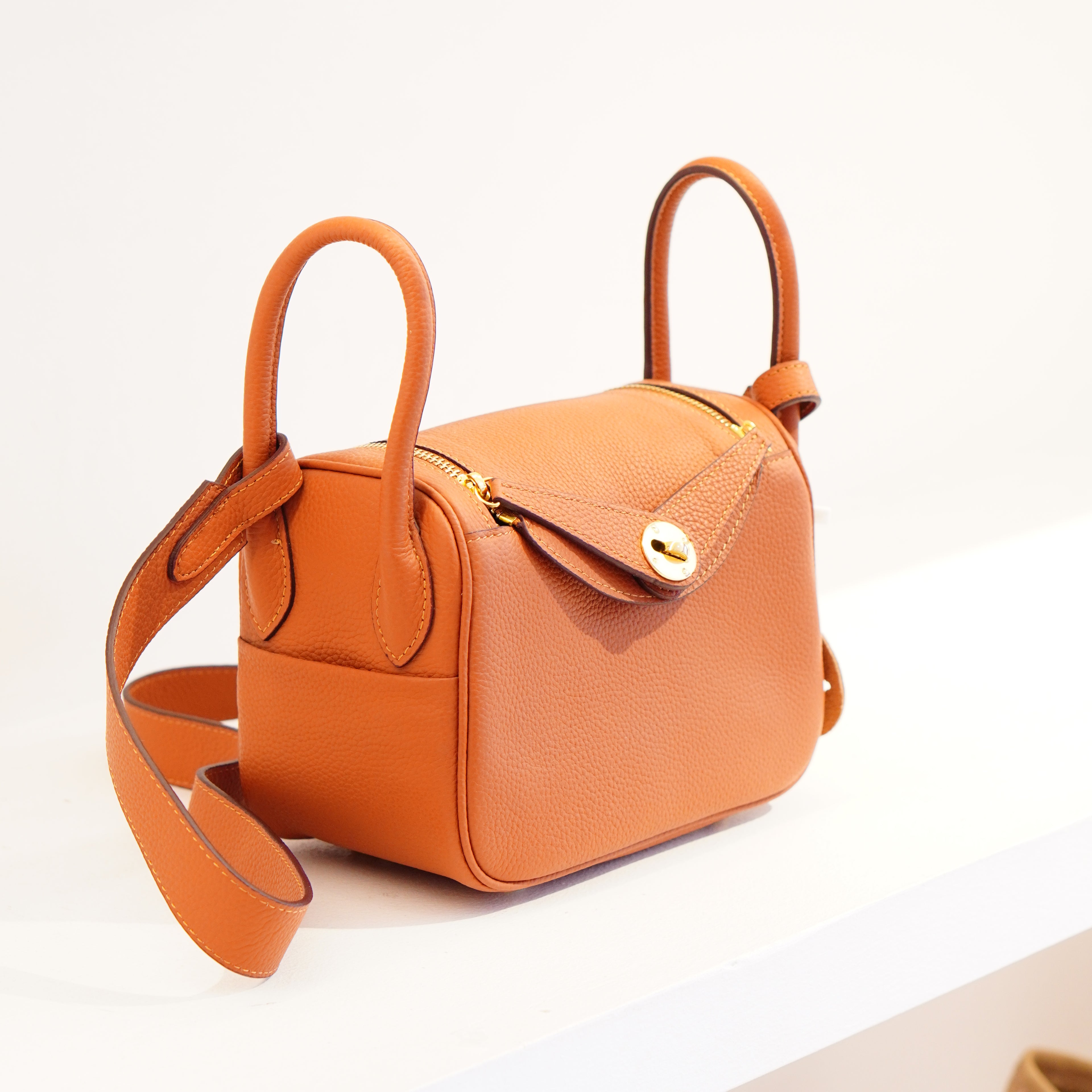 Hermés Lindy