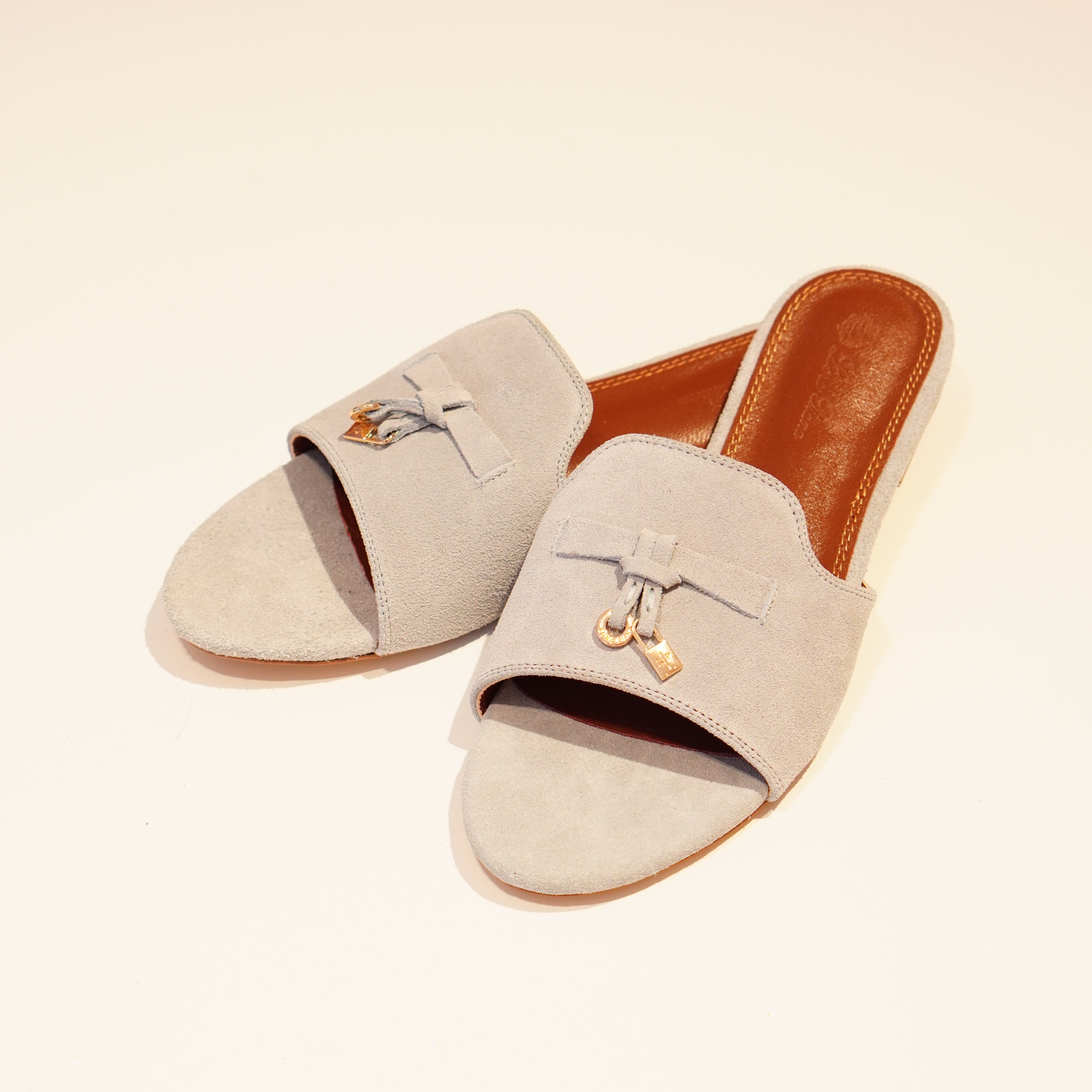 Mules Loro Piana