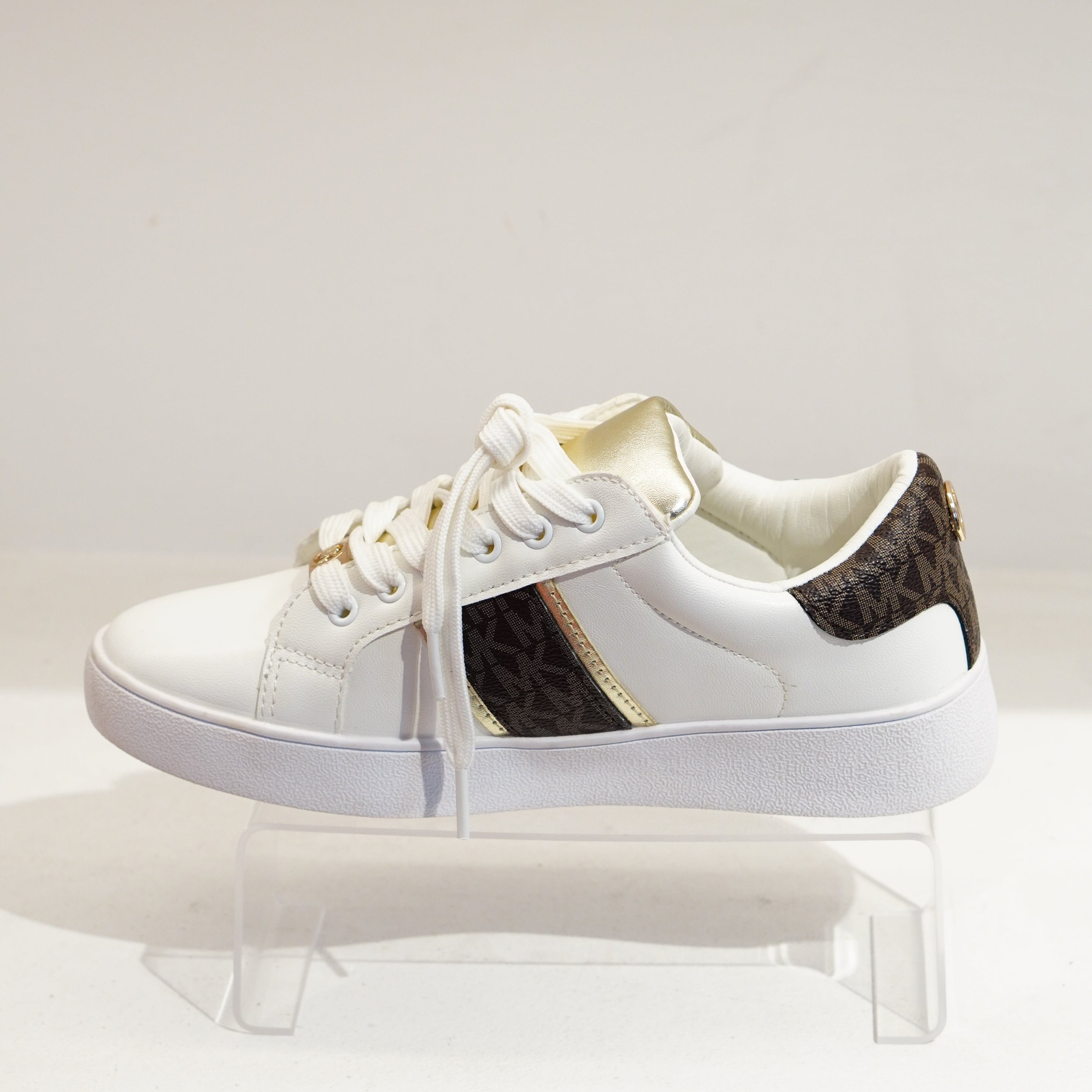 Michael Kors Theo MK