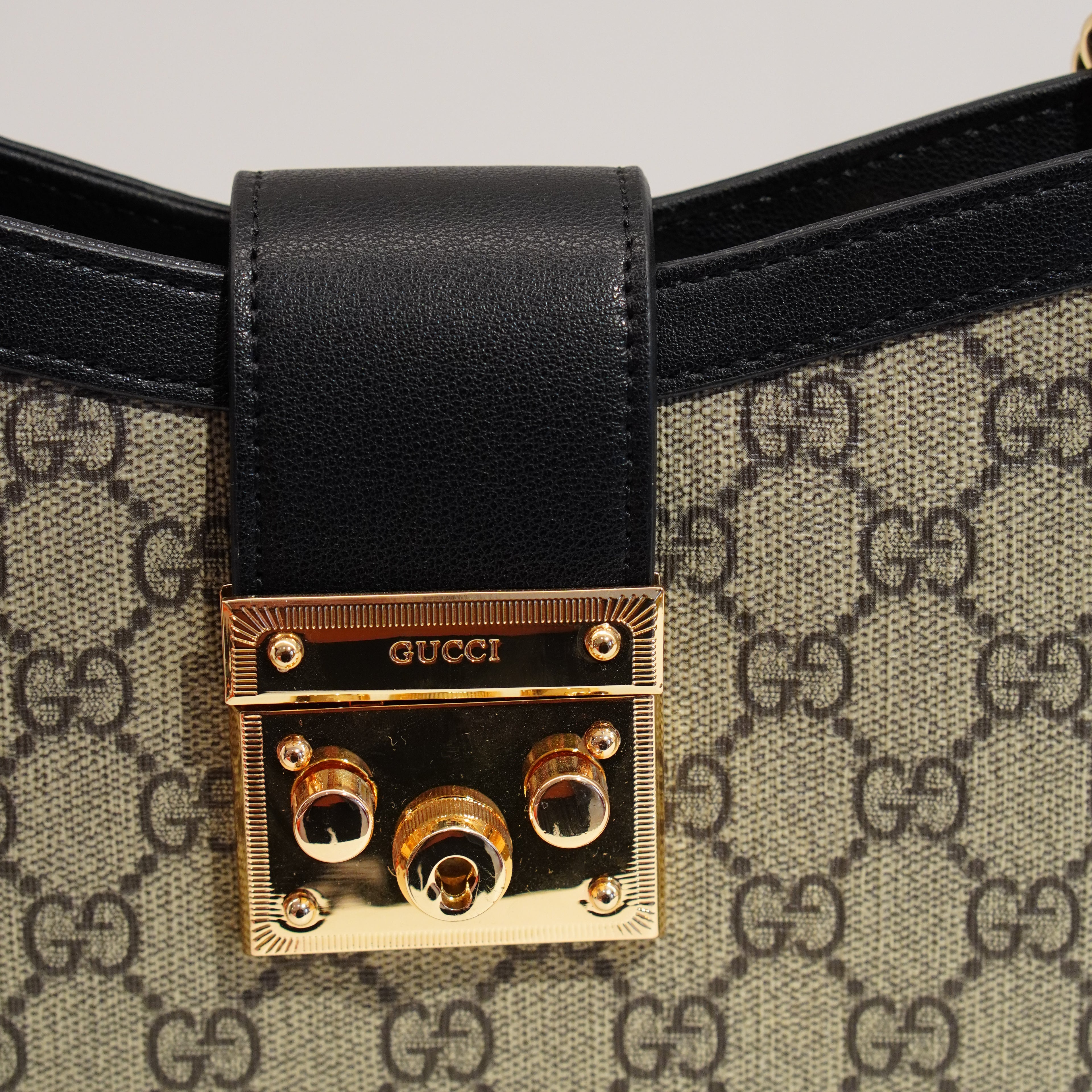 GUCCI Padlock GG