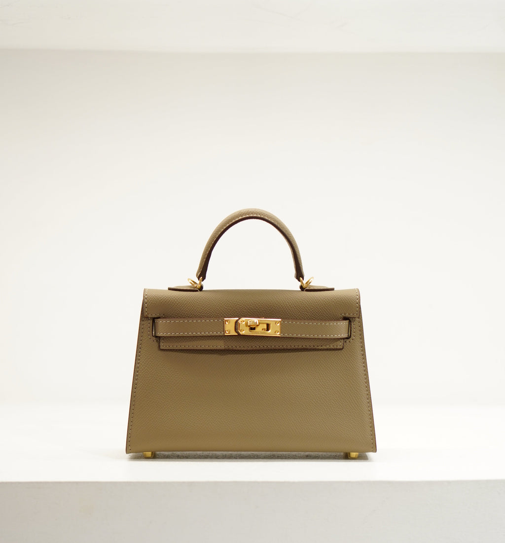 Hermés Kelly Mini