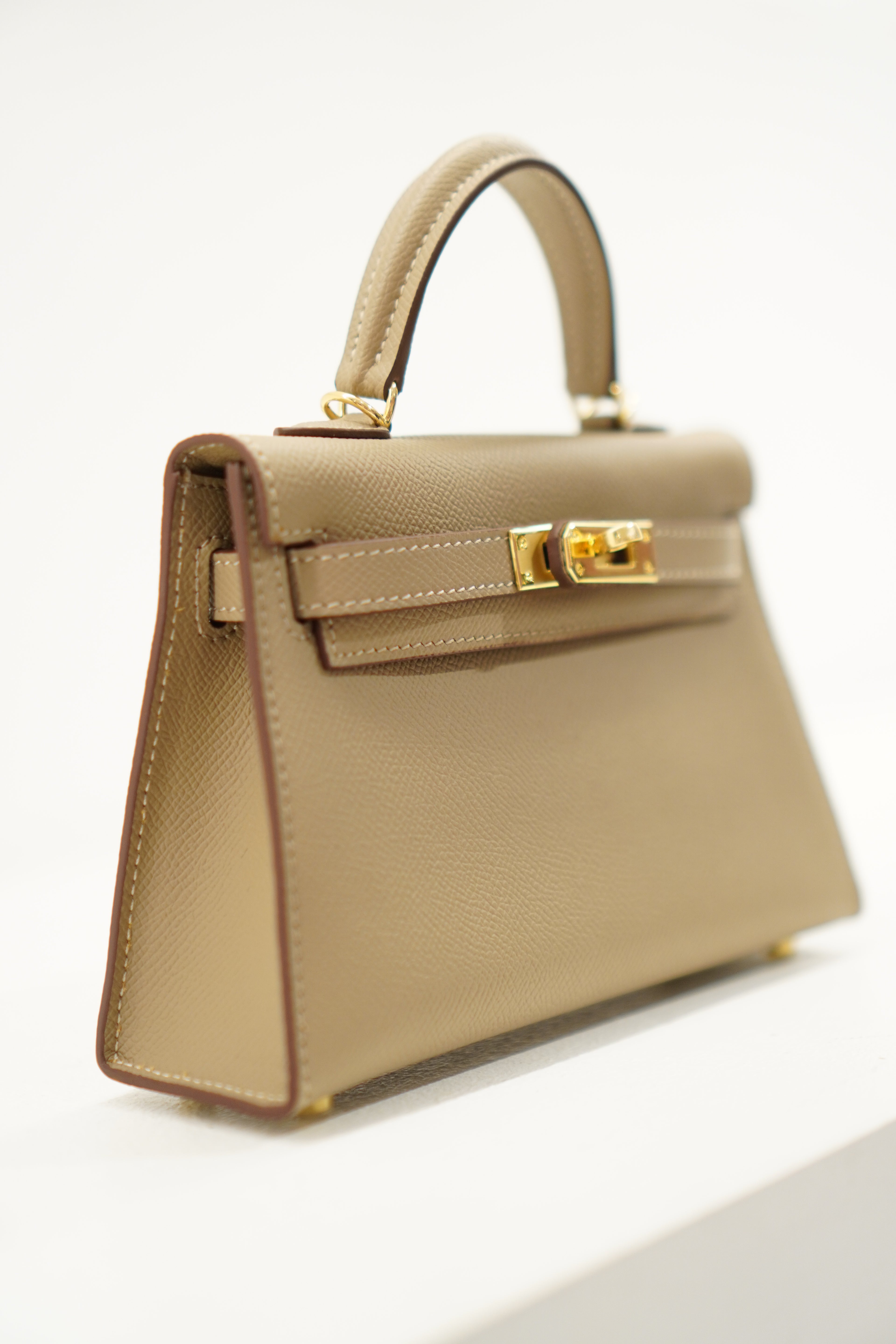 Hermés Kelly Mini