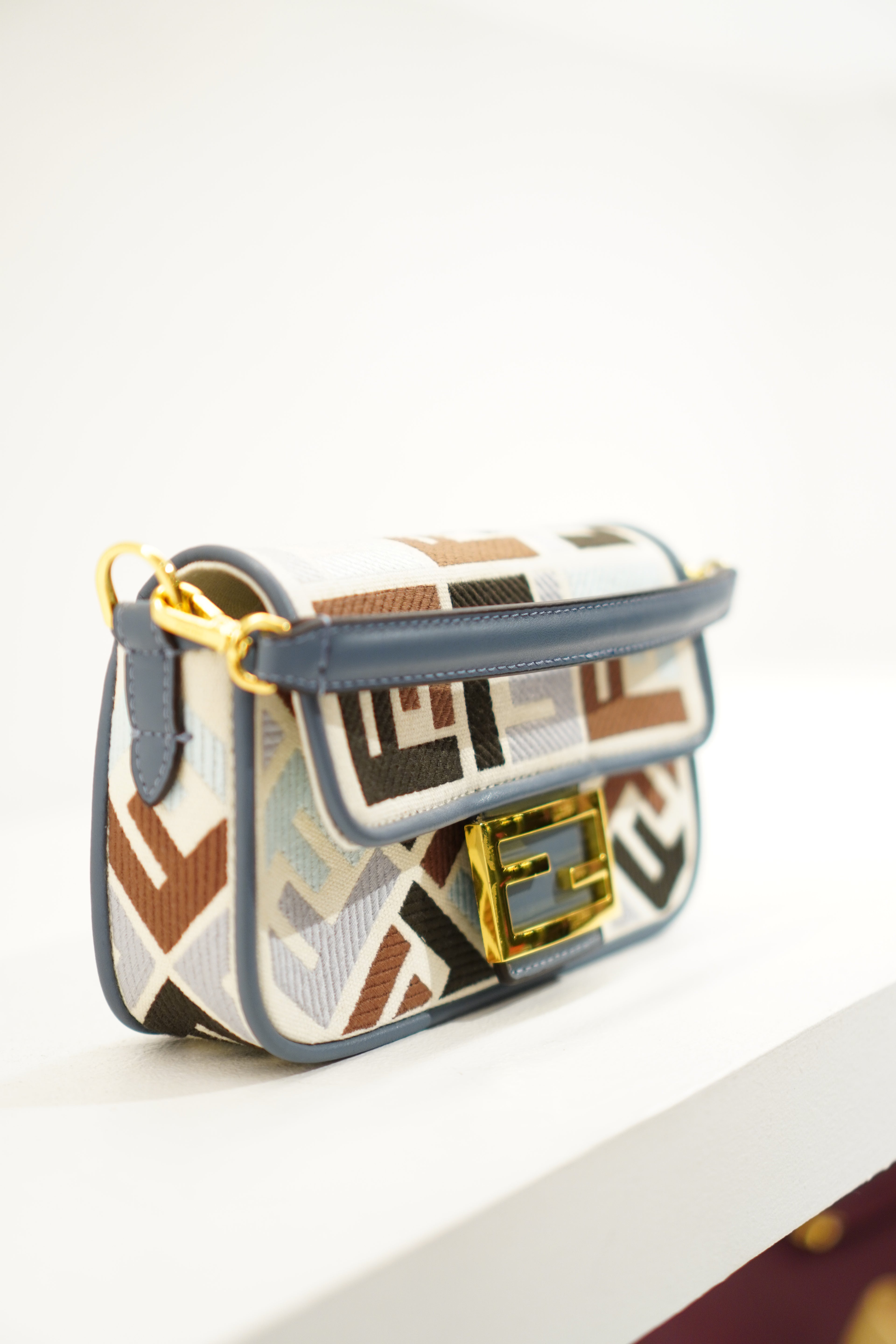 Fendi Bagutte Moyen