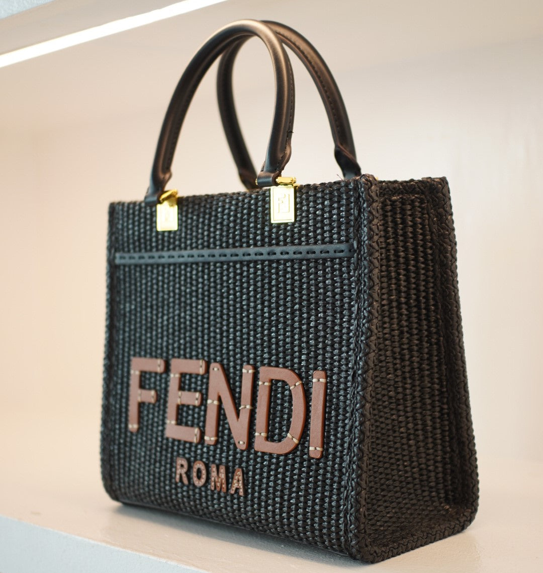 Fendi En Raphia Noir