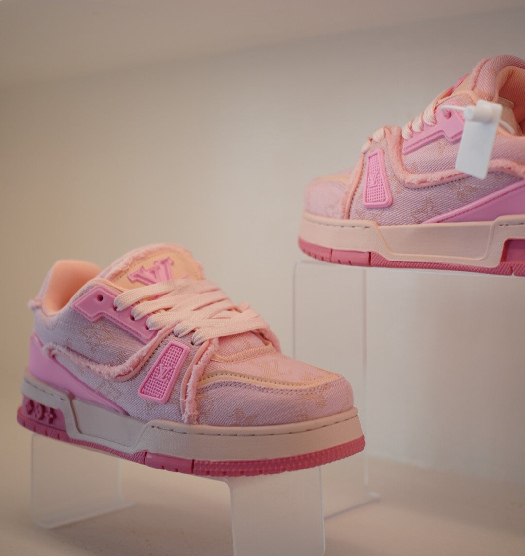Louis Vuitton Trainer Maxi