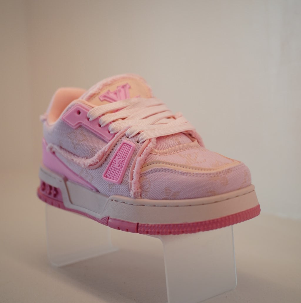 Louis Vuitton Trainer Maxi